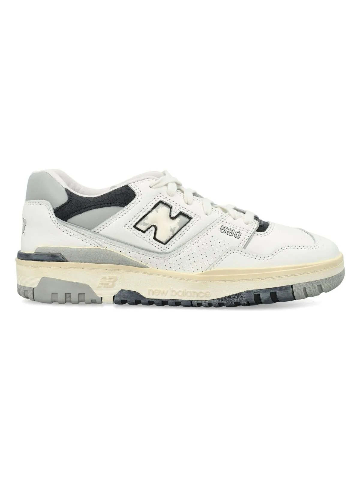 550 SNEAKERS