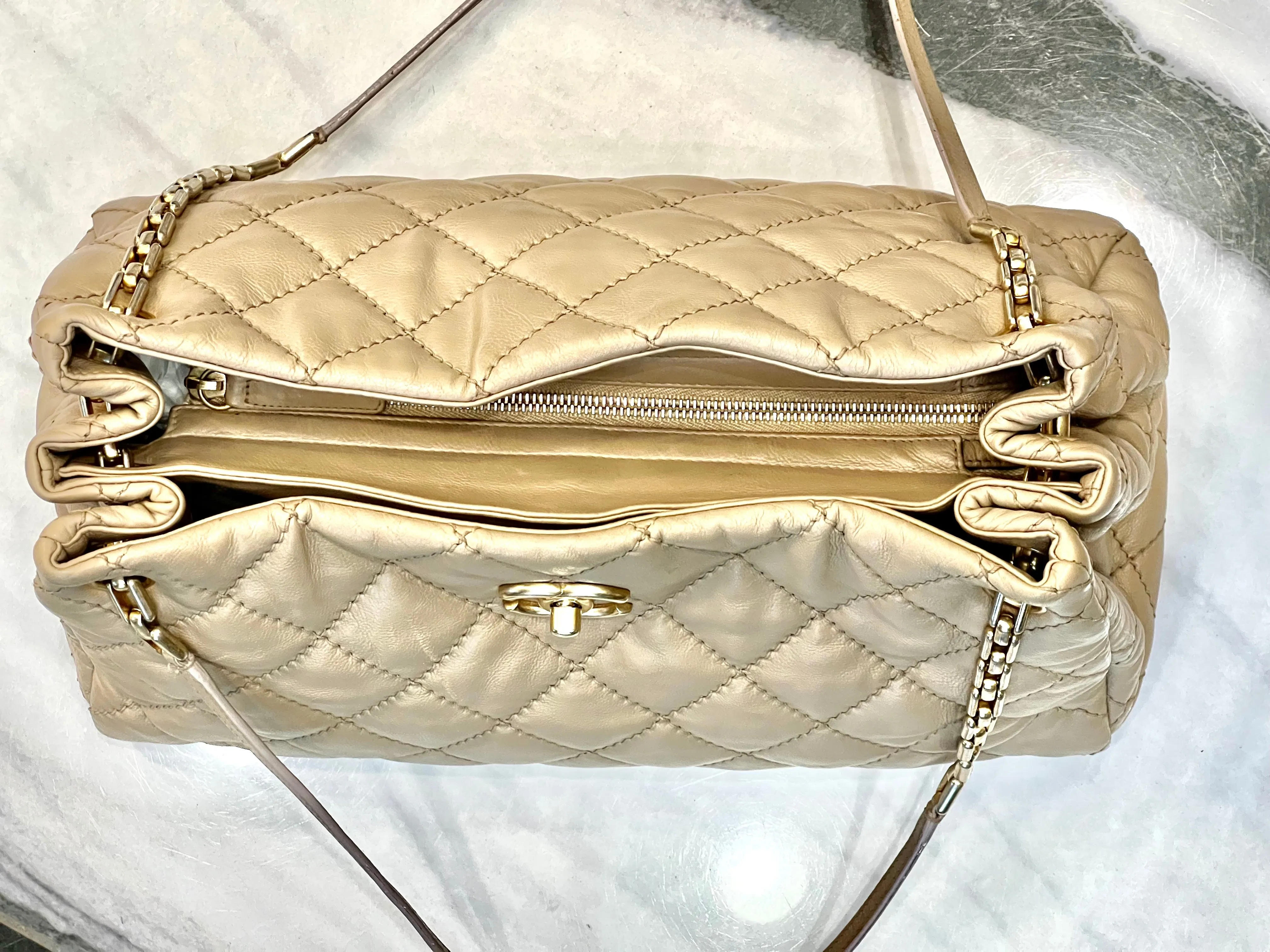 CHANEL CC WILD STITCH CALFSKIN LEATHER TOTE BAG