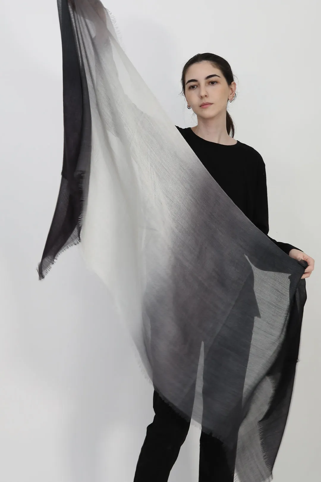 CHARCOAL FADE ITALIAN CASHMERE SCARF