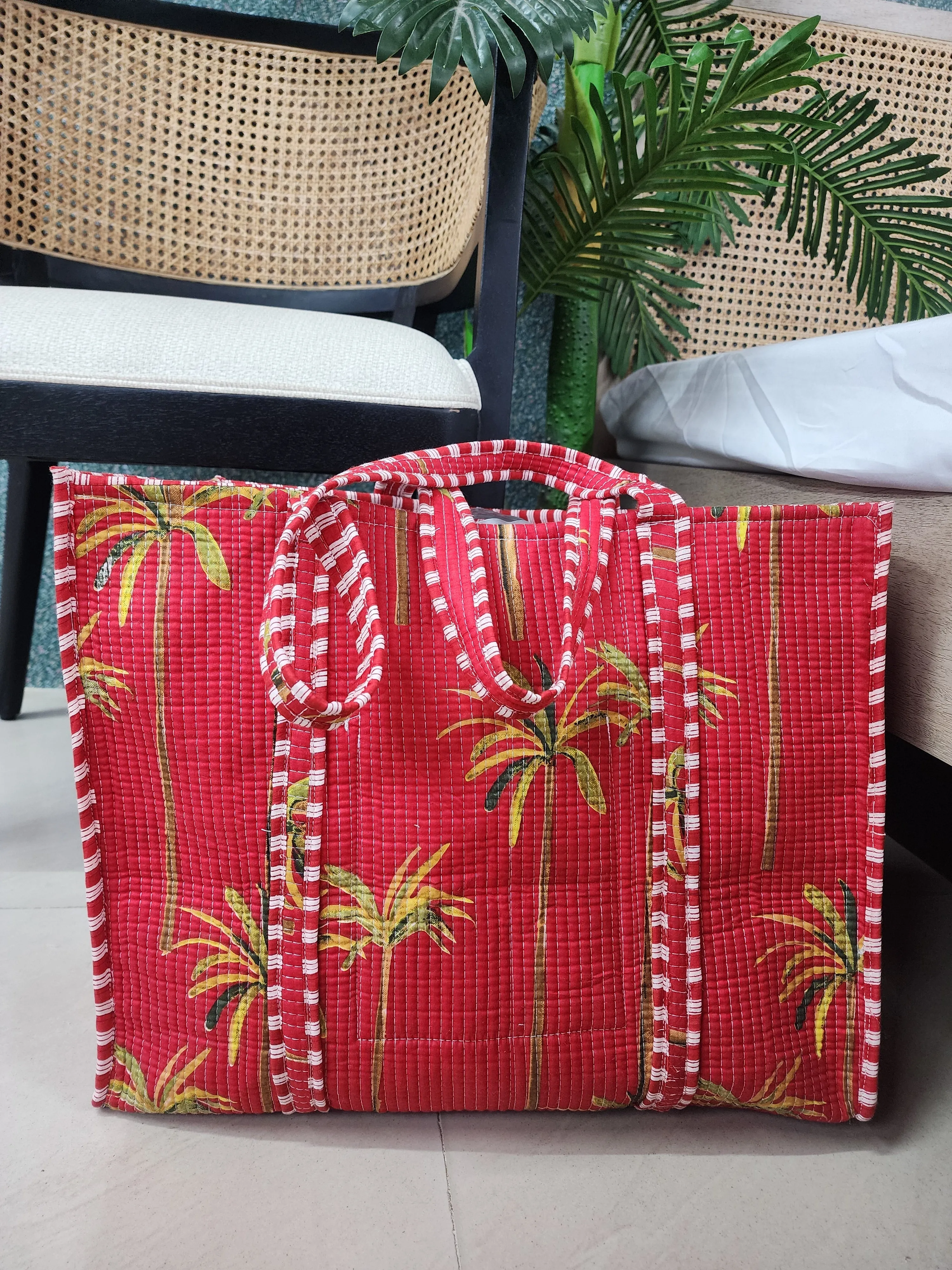 Red Jute Handblock Printed Quilted Tote Bag Without Zip